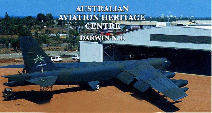 1 - B-52G entrando en el hangar del museo. (Albert Campanera i Rovira, copyright defensa.com)