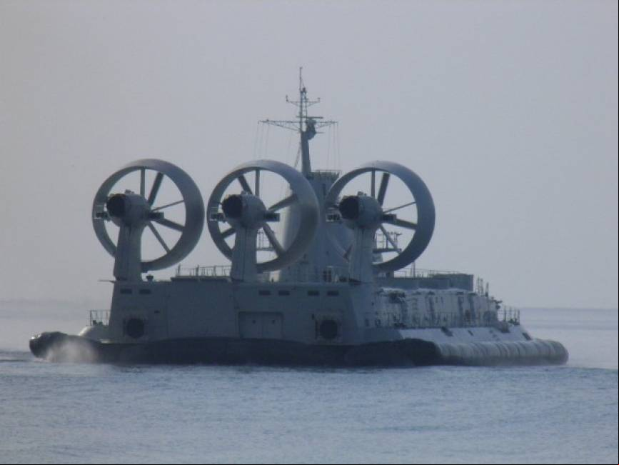 Air Craft Cushion (LCAC) Zubr class