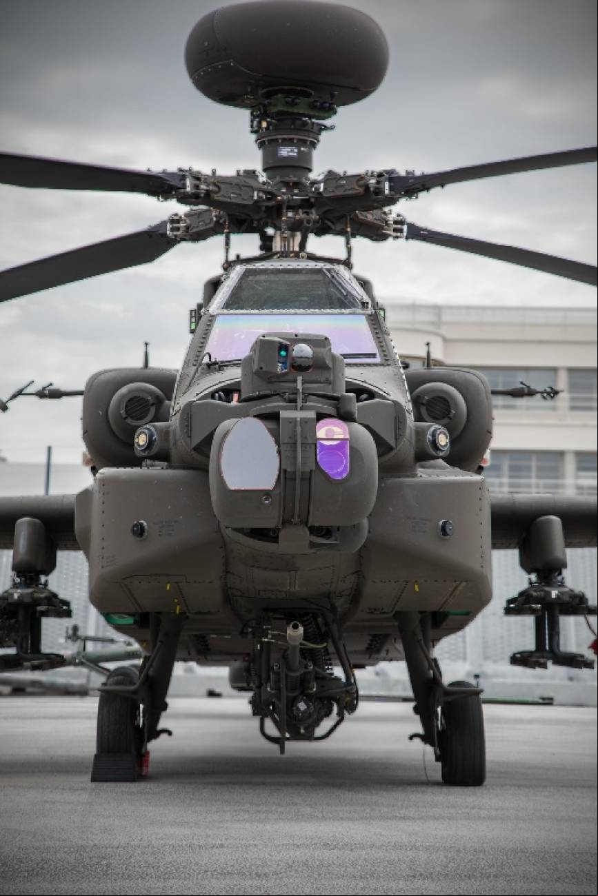 El Boeing AH64 Apache con sus casi 40 a