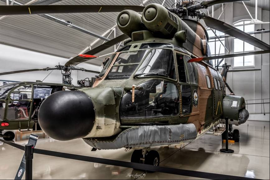 SA 330 PUMA: Trece fueron los helic