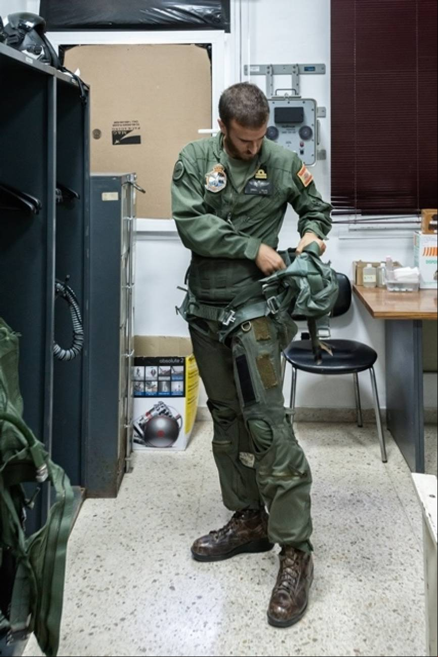 En esta imagen, el piloto ya ajust