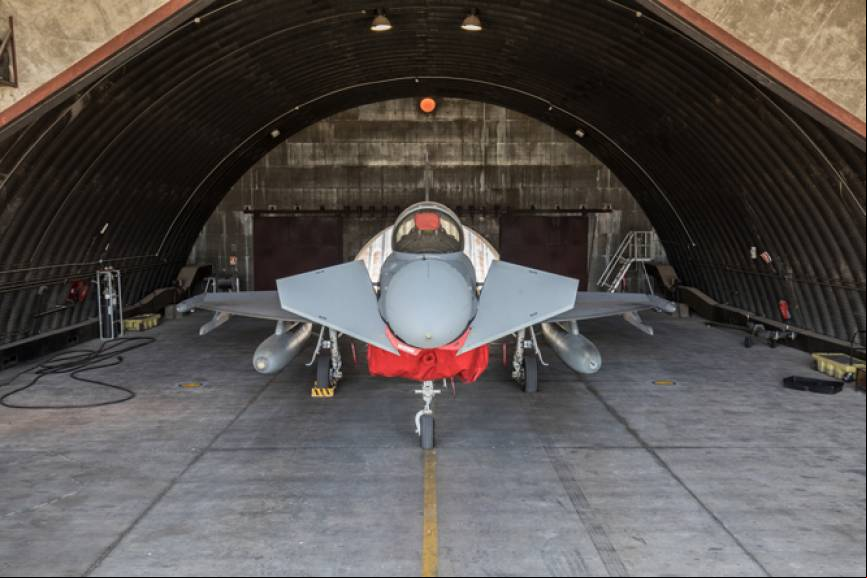 16 son los Eurofighter que conforman el 142 escuadr
