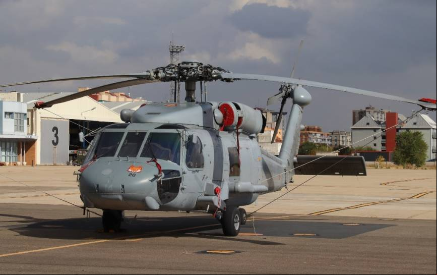 Uno de los Sikorsky SH-60F de la Quinta Escuadrilla de la Armada. (Julio Ma