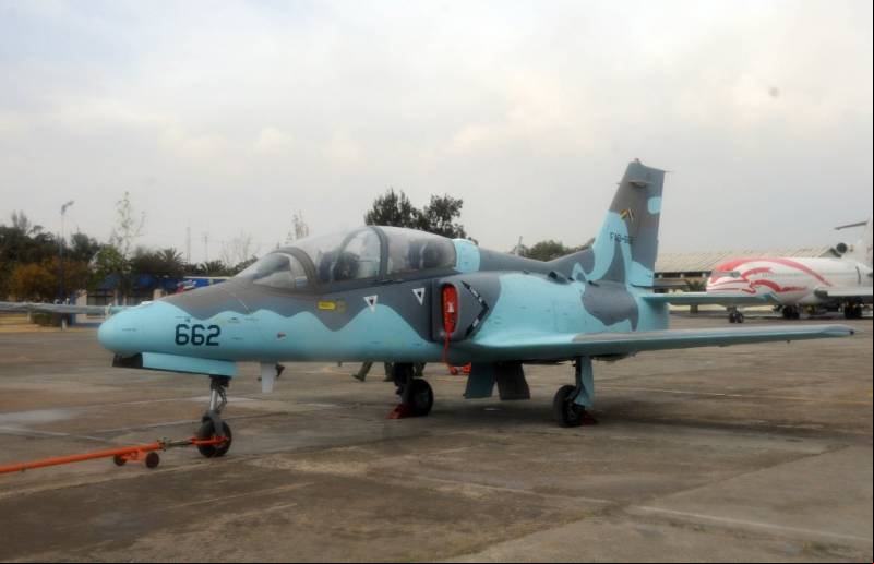 K-8W Karakorum de la Fuerza A