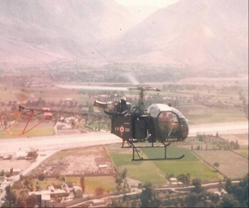 SA-318C Alouette II del entonces Grupo de Aviacion Ligera del Ejercito (GALE) en vuelo.
