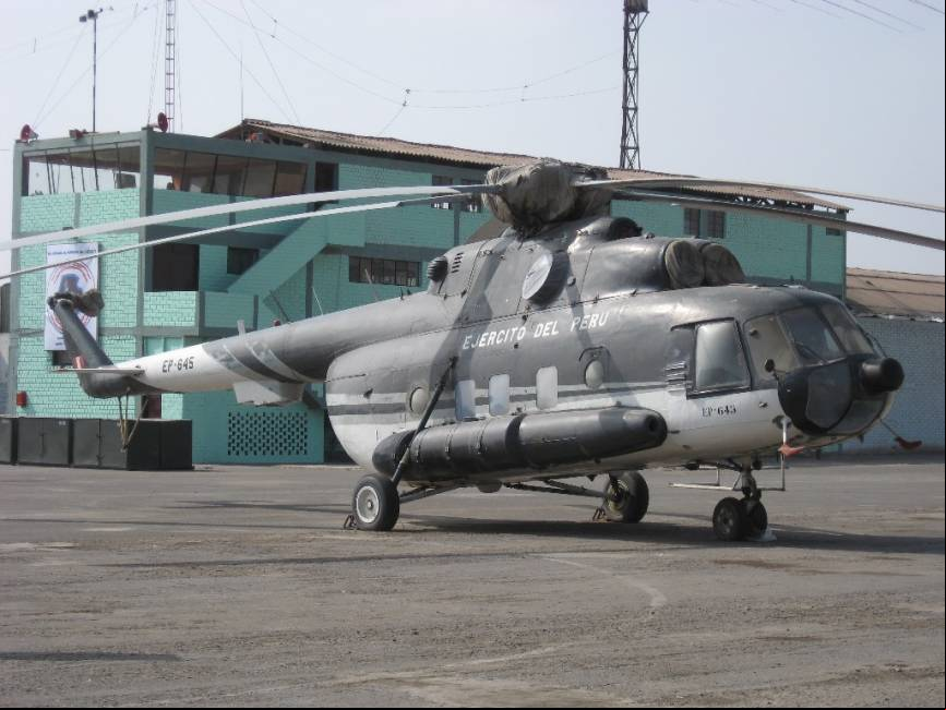 Mi-8MTV-1 (Mi-17-1B), matricula EP-645. En 1994 se adquirieron 6 Mi-17-1B pero de la versi