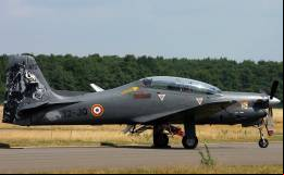 EMB-312F o AT-27 Tucano