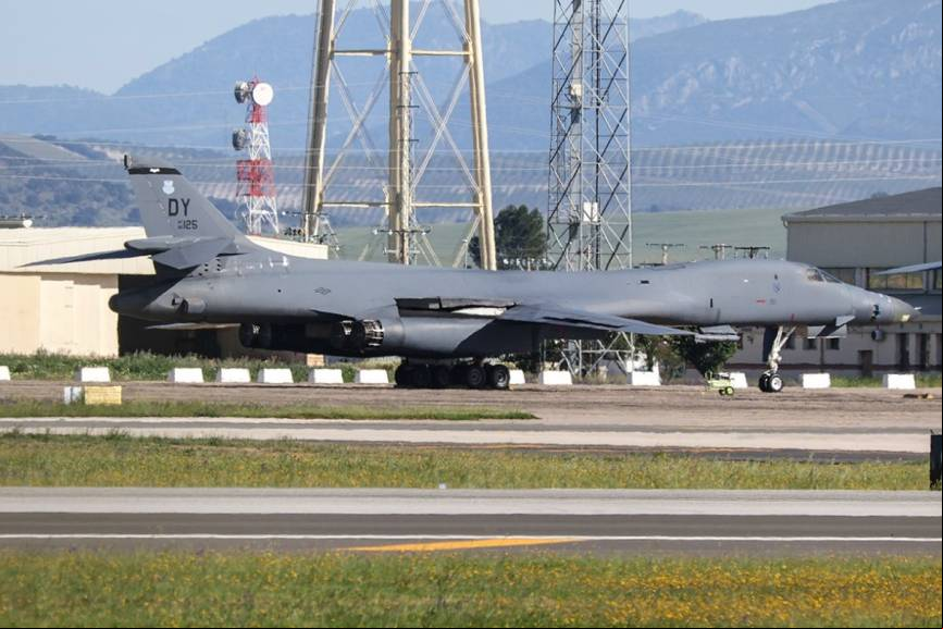 Los B-1B est