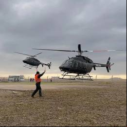 Aterrizaje en suelo argentino de los dos helic