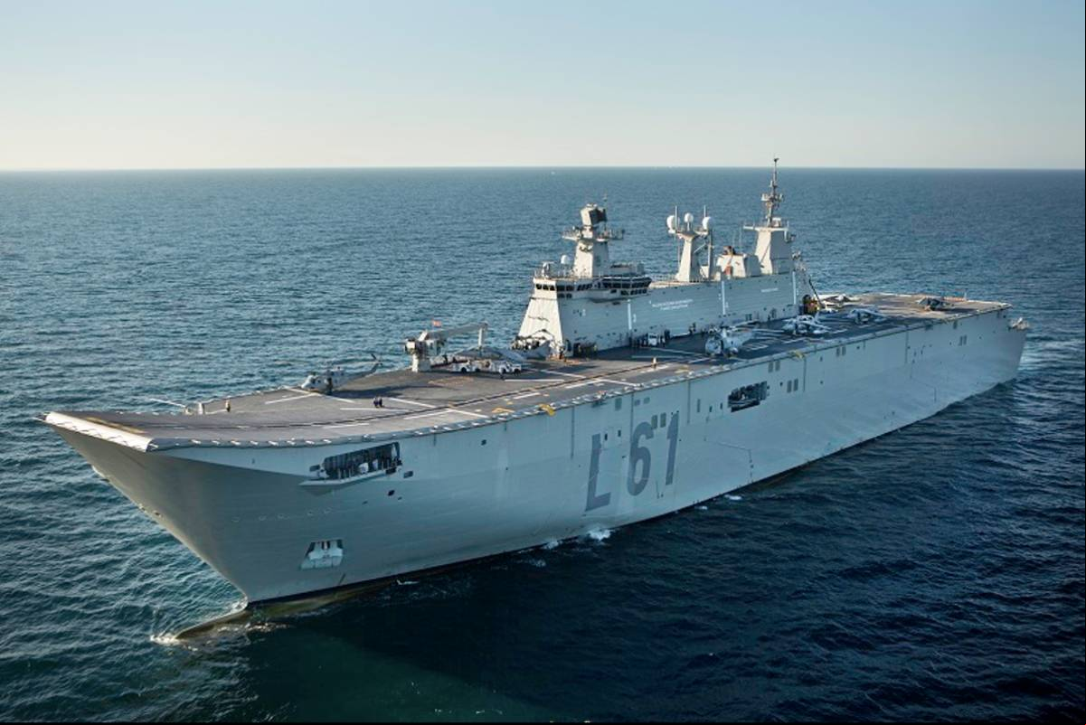 El LHD 
