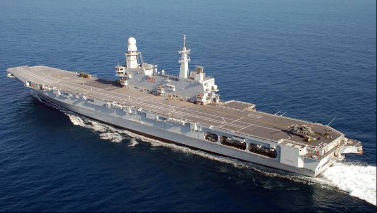 El portaaviones 